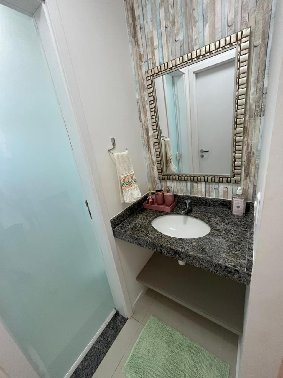 Flat De Boa Na Lagoa No Paraíso * Guarajuba